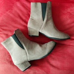 Rue21 Slip On Booties NWOT